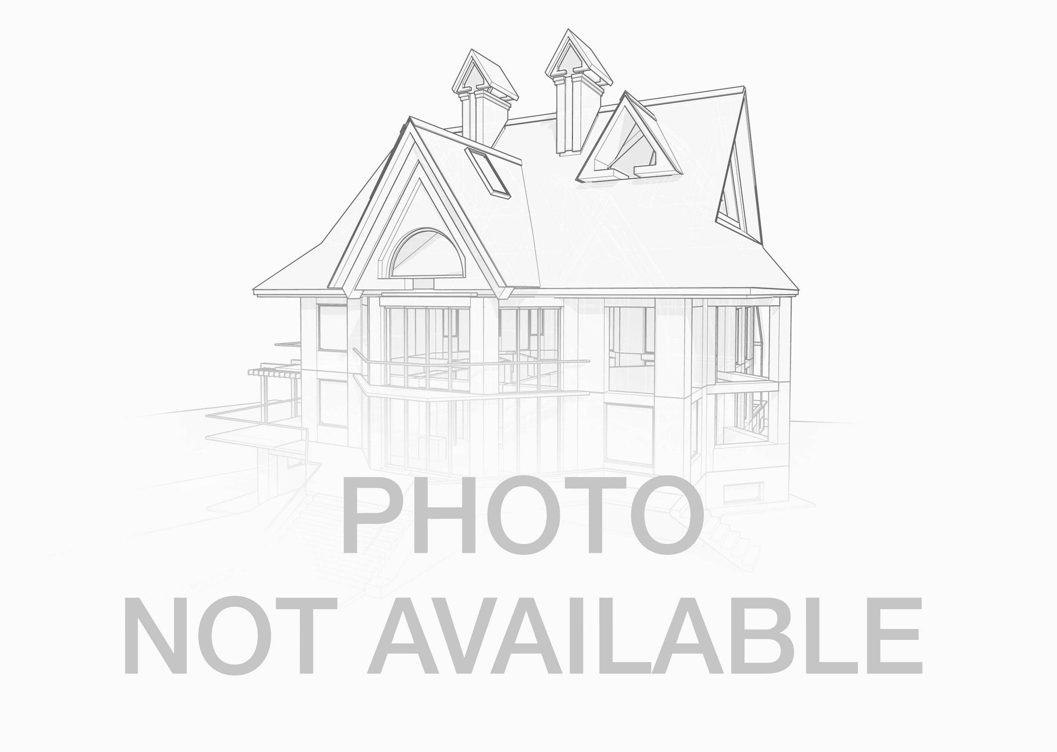 1360 N Sandburg Terrace 